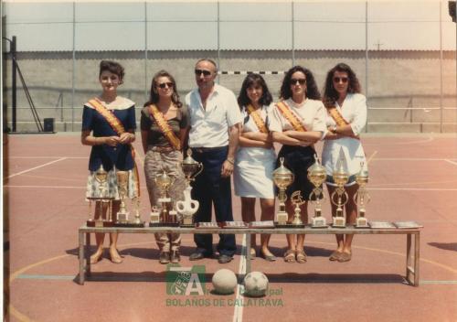 1990, Equipo y Premios de Fútbol Sala-7
