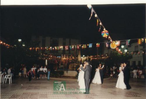 1995, Feria del Cristo, Verbena y baile en la plaza (20)