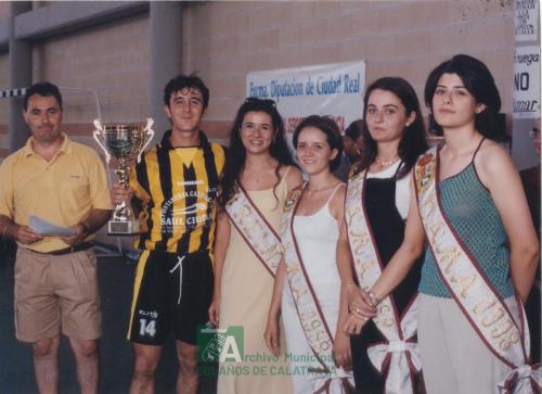 1999, Entrega trofeo fútbol sala