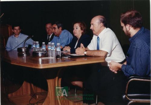 1999, Inauguración de la escuela taller el Salobral (3)
