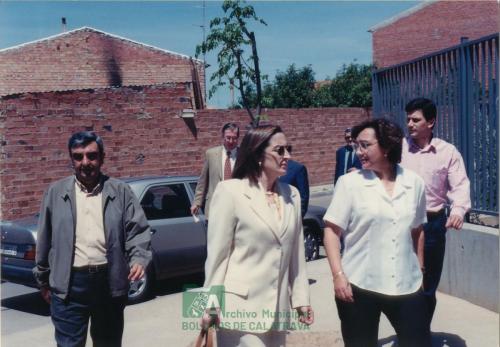 1999, Visita de la subsecretaria del Ministerio de Educación Ana Pastor (1)
