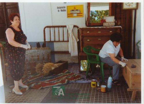 2000, Curso de Restauración