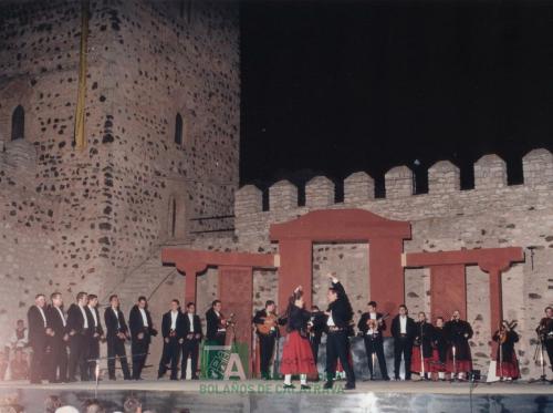 2000, Feria del Cristo, Encuentro de folklore (2)