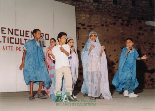 2001, Verano cultural, Encuentro multicultural (9)