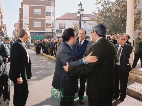 2002, Visita del delago del gobierno (13)