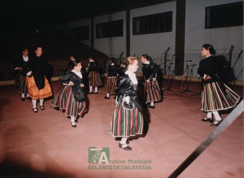 2003, Feria del Cristo, Baile regional (4)