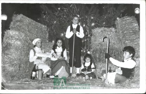 Belén viviente infantil en la Plaza, 1974