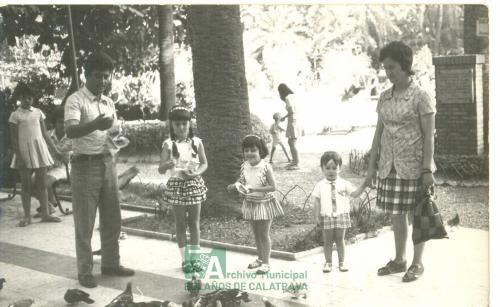 Retrato de familia año 1971.donada por Antonia Aranda González