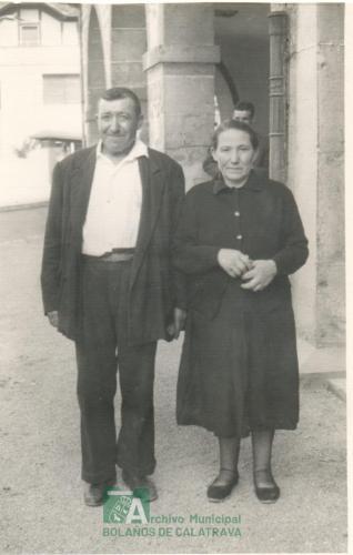 Retrato matrimonio en la Plaza