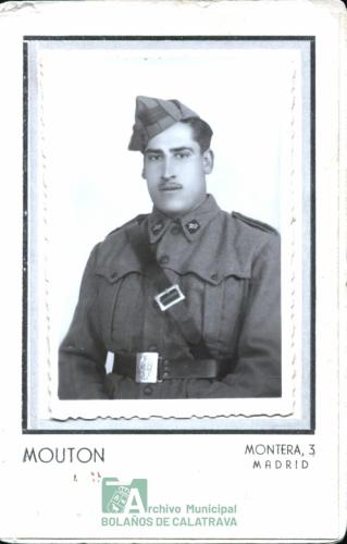 Retrato militar, año 1948 (Julio Ruiz Gómez)