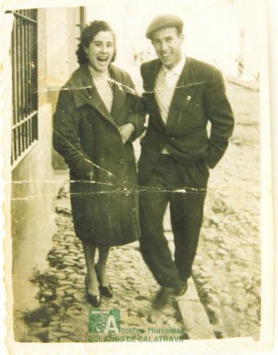 pareja de novios.Donada por Francisca Porrero Rodriguez